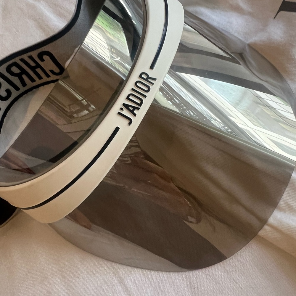 Dior Black and White Accent Stripes